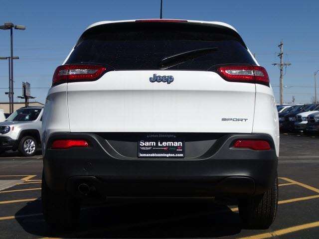 2017 Jeep Cherokee Sport 4dr SUV